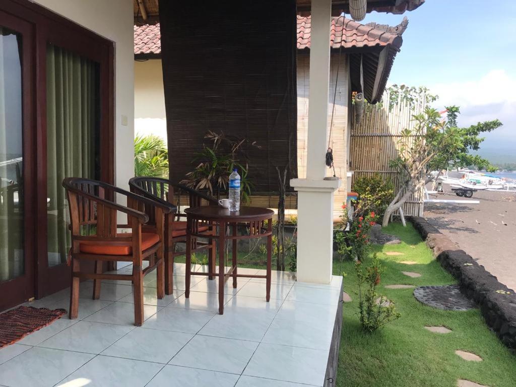 Tambun Sari Beach Homestay Amed  Exterior photo